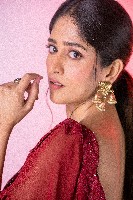 Chandini Chowdary Pics